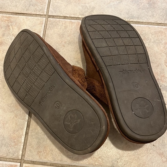 NukNuuk men’s leather slippers, size 10 - Picture 4 of 8